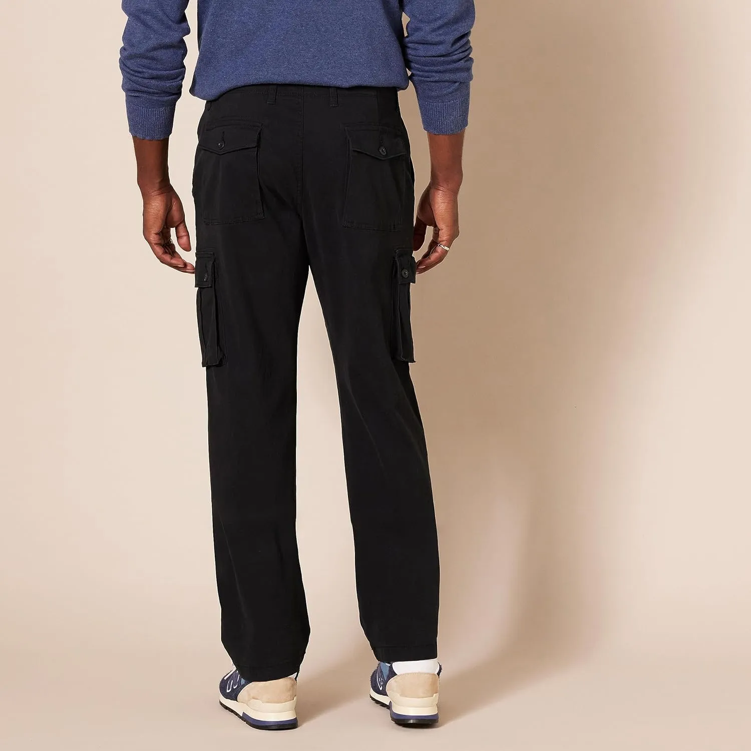 Amazon Essentials Men's Straight-Fit Stretch Cargo Pant (Available in Big & Tall)