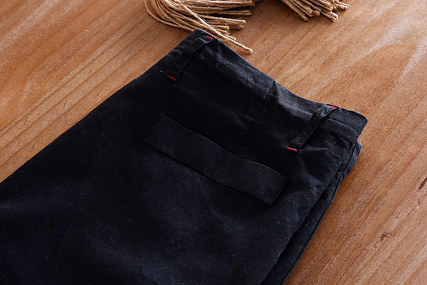 chouyatou Men's Casual Drawstring Straight Fit Beach Linen Capri Pants