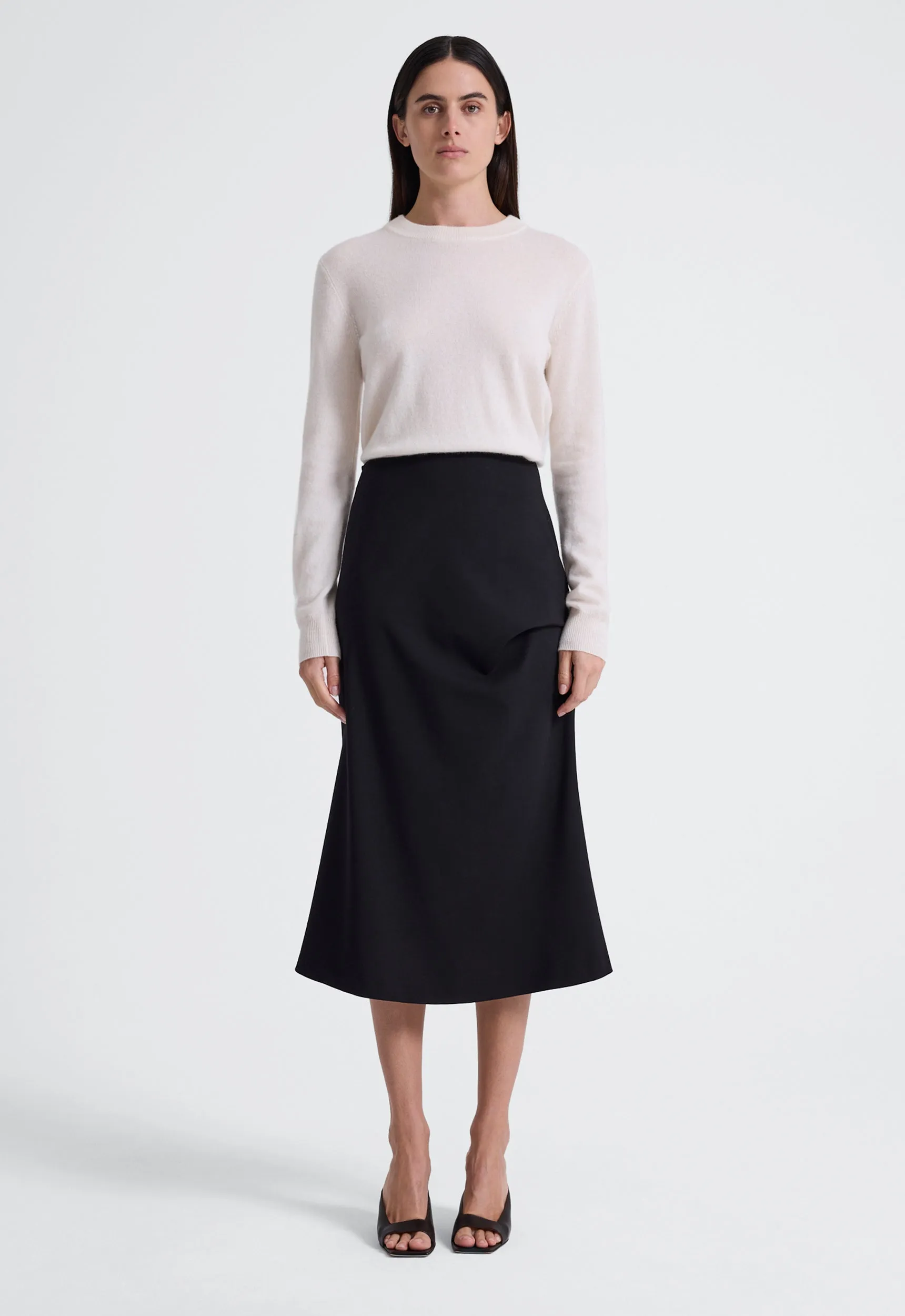 Edge Wool Midi Skirt- Black