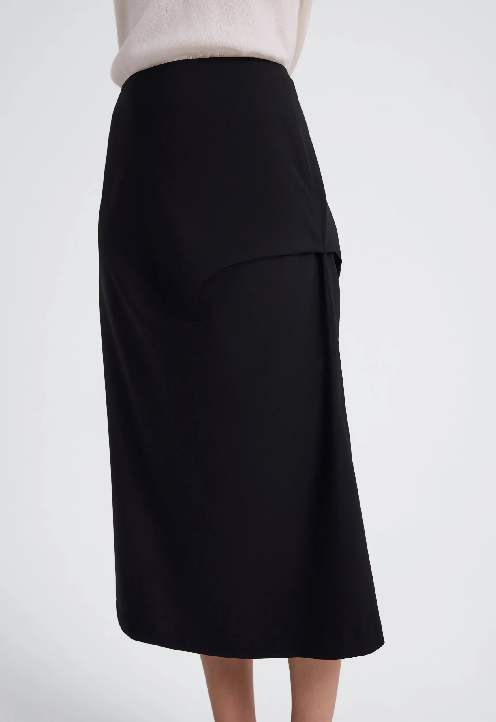 Edge Wool Midi Skirt- Black