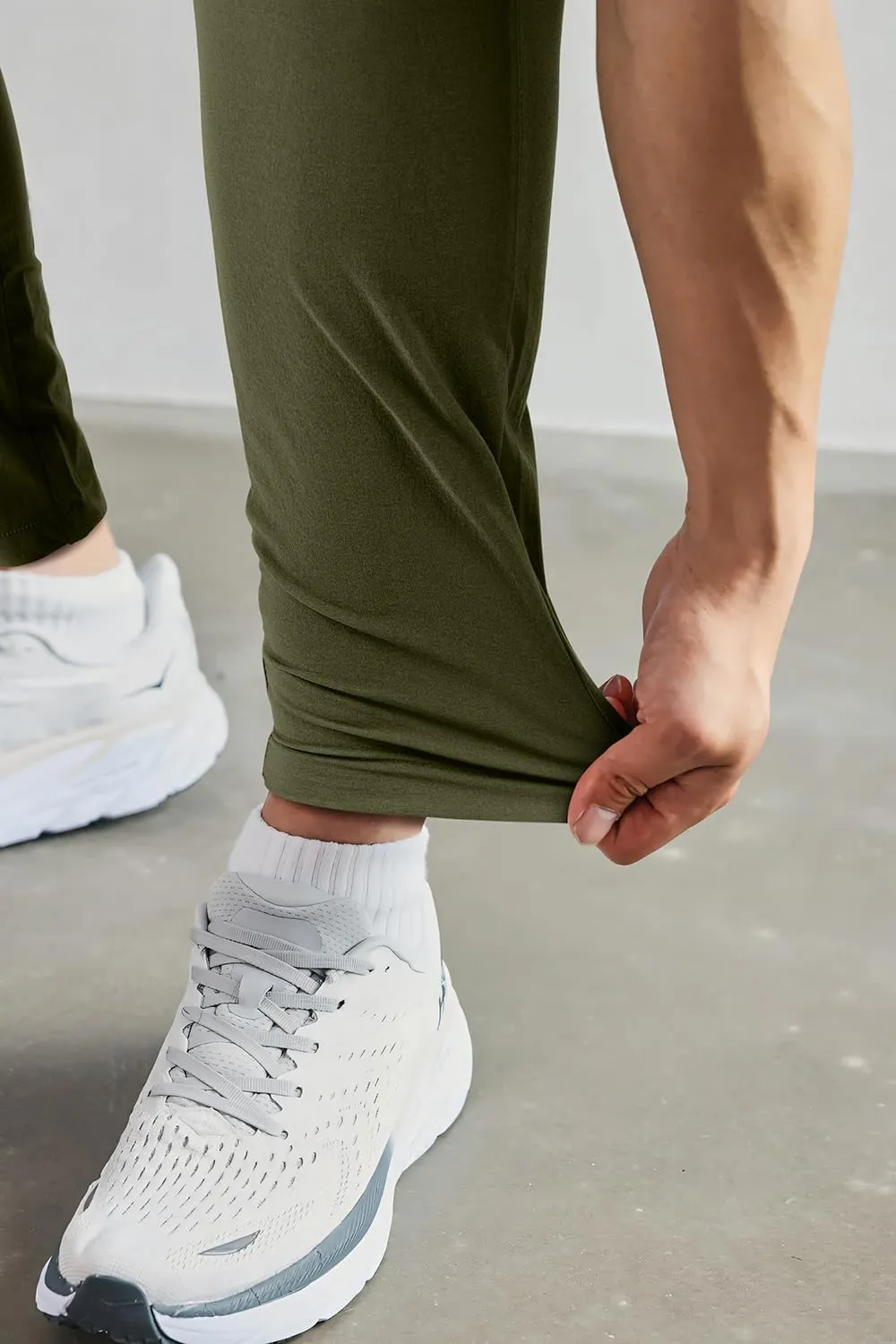 Men's 4-Way Stretch Slim Tapered Fit Golf Joggers -30" 28" 26" Inseam Nylon