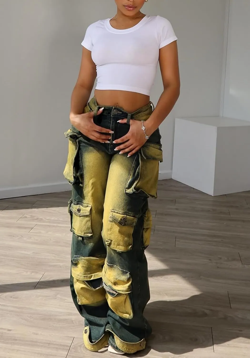 Vakkest Cargo Jeans for Women Trendy High Waisted Wide Straight Leg Loose Baggy Denim Pants with Pockets Y2K Trousers