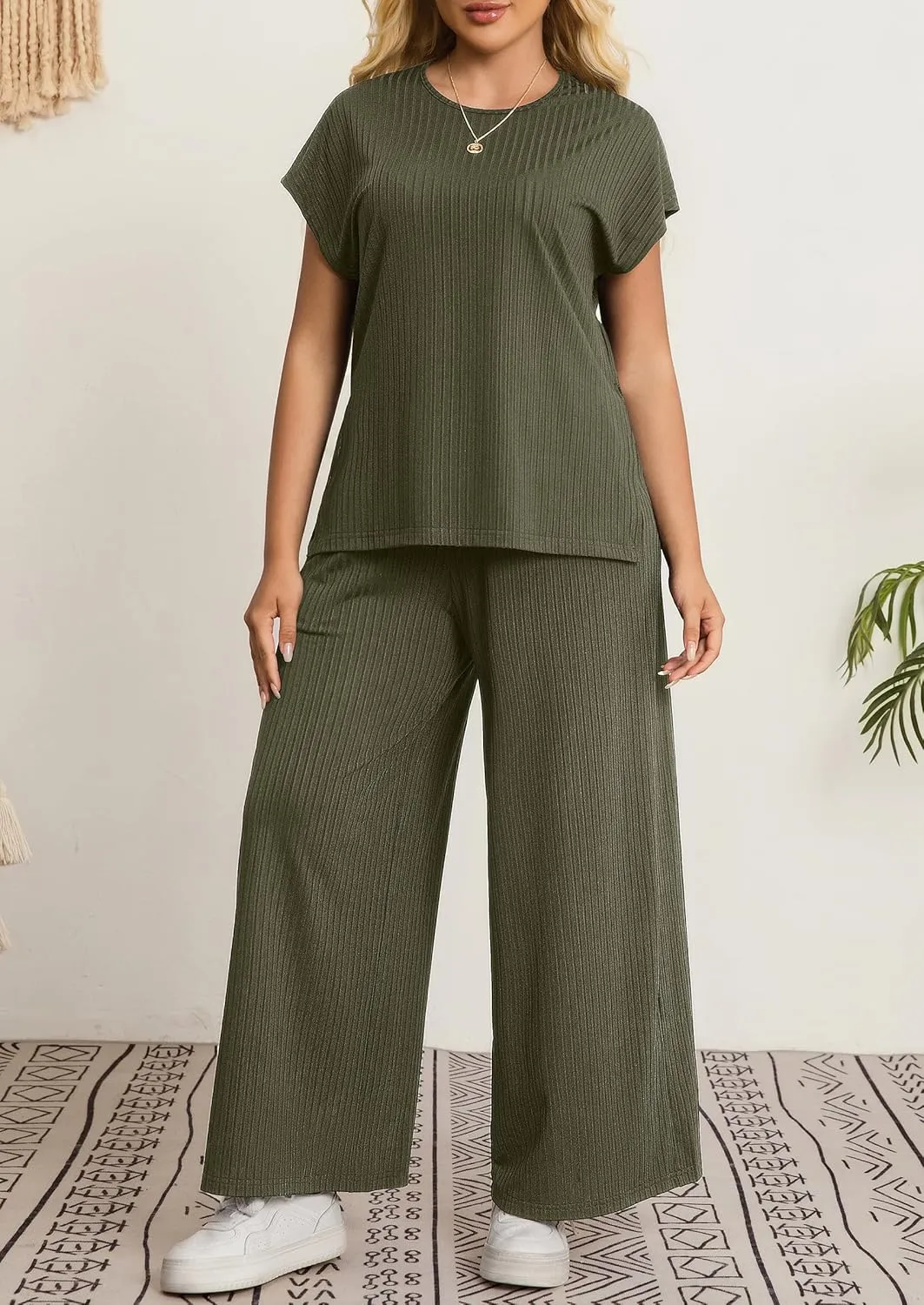 Women's Plus Size 2 Piece Lounge Set Summer Cap Sleeve Top Wide Leg Pants Matching Set Sweatsuits Outfits Tracksuit